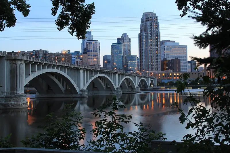 Exploring Auto Transport Services in Minneapolis, Minnesota: A Comprehensive Guide